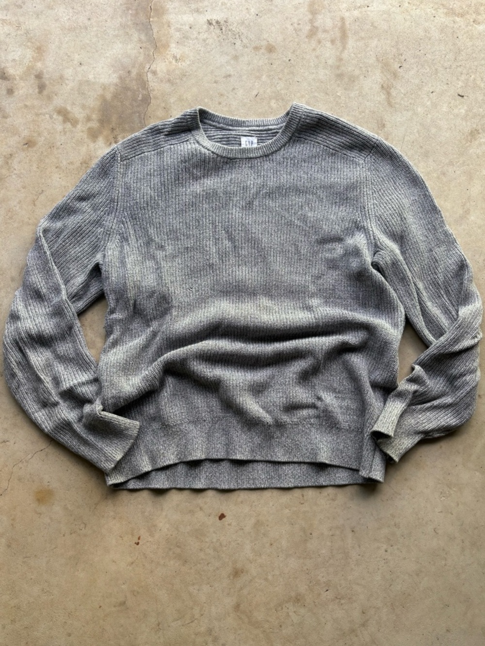 Gap grey ribbed knit sweater